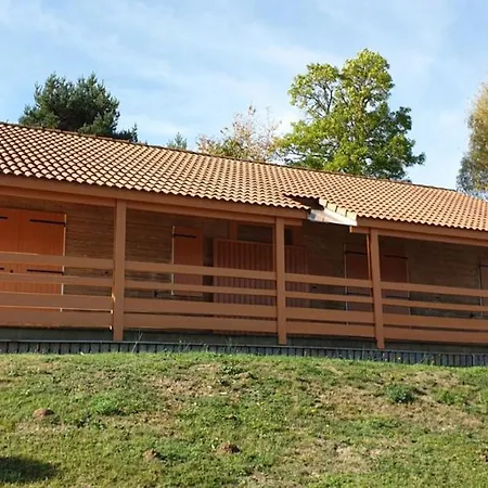 5 Chalet Iris